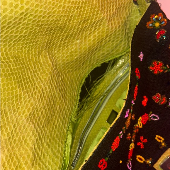 Fendi embellished mama forever python baguette bag - Picture 14 of 15